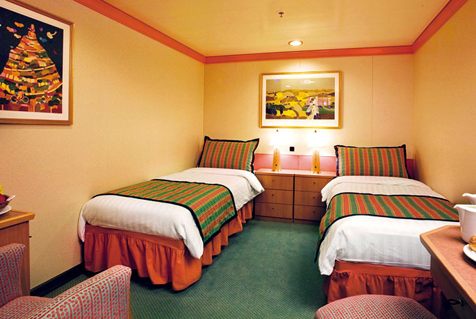 Costa Mediterranea İç Kabin Costa Mediterranea İç Kabin